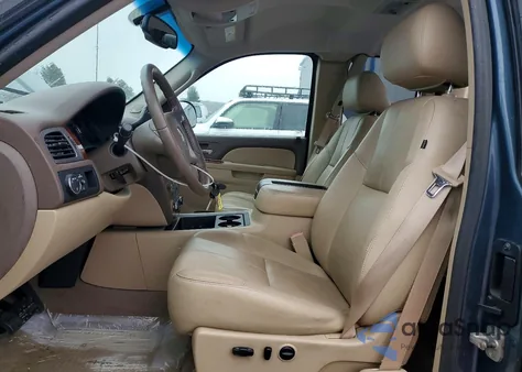 2010 Chevrolet Silverado C1500 Ltz from USA, damaged, VIN 1GCSCTE06AZ118660